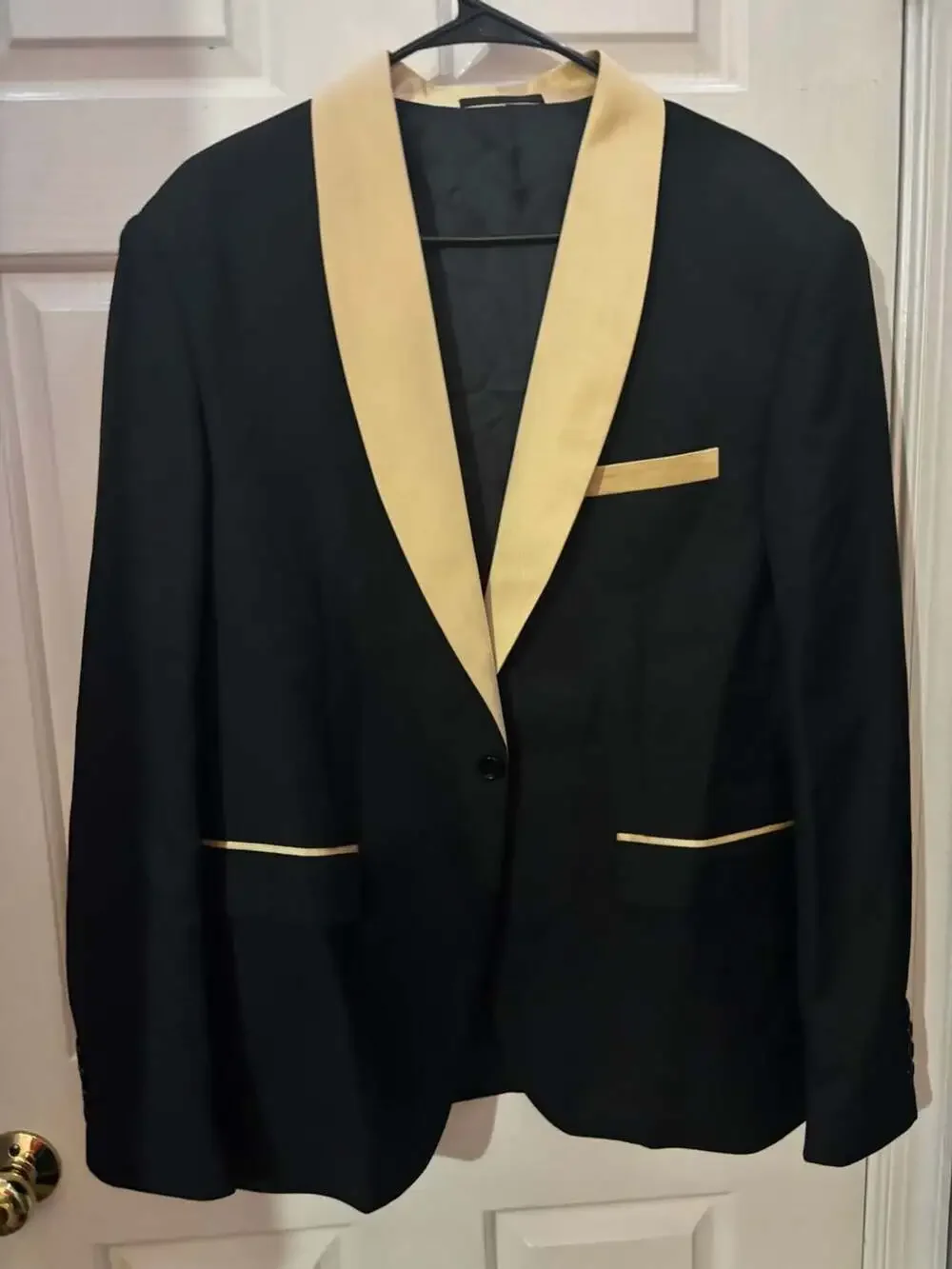 Shein Men's Black And Gold Shawl Lapel Suit Jacket Vest And Pants